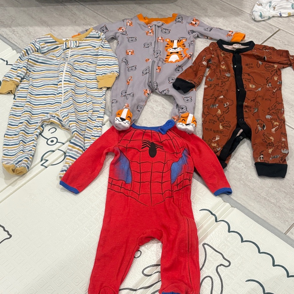 Footed sleeper pjs Kids One Piece